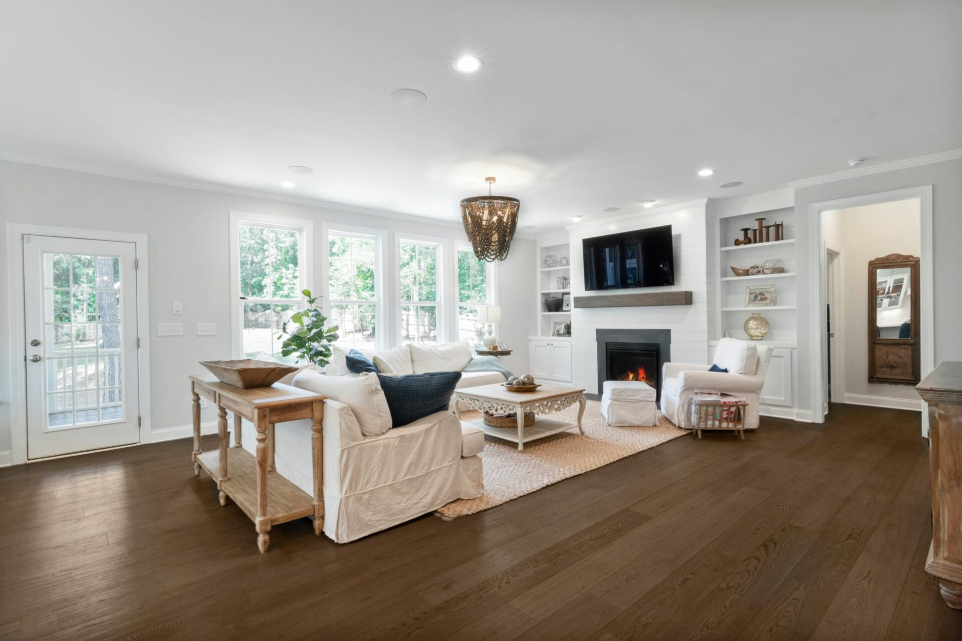 Luxury Vinyl Flooring in Honolulu, HI